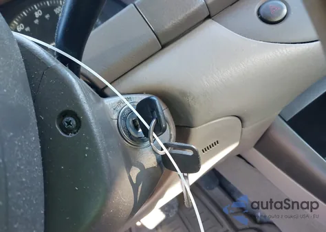 2003 Toyota Camry Le from USA, damaged, VIN 4T1BE32K53U643169